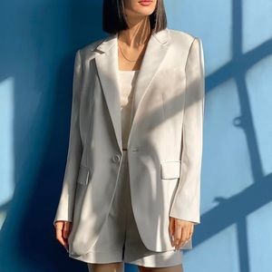 Aritzia Babaton Agency Blazer in Black Japanese Satin/Crepe Size XS